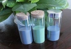 94% de pureza Polvo/granula de óxido de circonio Ideal para rojo/negro/amarillo/verde/marrón/azul